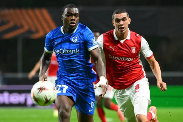 SC Braga v KRC Genk - UEFA Europa League BRAGA, PORTUGAL - NOVEMBER 06 : Nkuba Ken defender of KRC Genk in action during the UEFA Europa League 2025 26 League Phase MD4 match between SC Braga and KRC Genk on November 6, 2025 in Braga, Portugal, 06 11 2025 Braga Portugal  Copyright: xVincentxKalutx