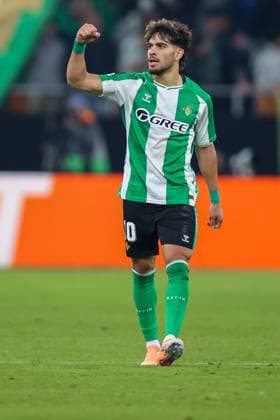 UEFA Europa Leauge: Real Betis vs Olympique Lyon Sevilla, Spain - 06 11 2025: UEFA Europa League match between Real Betis Balompie and Olympique Lyon at Estadio La Cortuja 10 Real Betis attacker, Ez Abde celebrates scoring his sides first goal of the match Mandatory Credit: Toby Tande Avant Sports Agency Sevilla Estadio La Cortuja Spain Copyright: xx