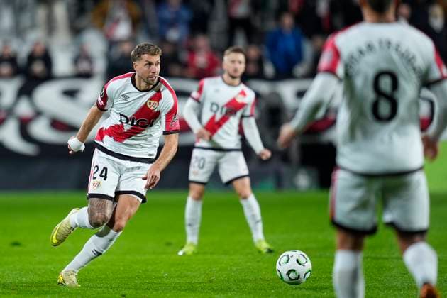 November 6, 2025, Madrid, Madrid, SPAIN: Florian Lejeune of Rayo Vallecano in action during the UEFA Conference League 2025 26 League Phase MD3 match between Rayo Vallecano de Madrid and KKS Lech Poznan at Estadio Vallecas on November 06, 2025 in Madrid, Spain. Madrid SPAIN - ZUMAa181 20251106_zaa_a181_035 Copyright: xDennisxAgyemanx