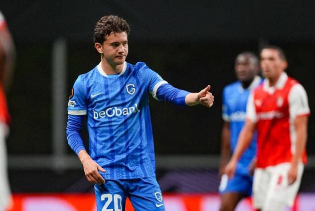 Genk s Konstantinos Kos Karetsas pictured during a soccer game between Portuguese soccer team SC Braga and Belgian club KRC Genk, on Thursday 06 November 2025, in Braga, fourth game (out of 8) in the league phase of the UEFA Europa League competition. JOMAxGISBERT  x139686013x