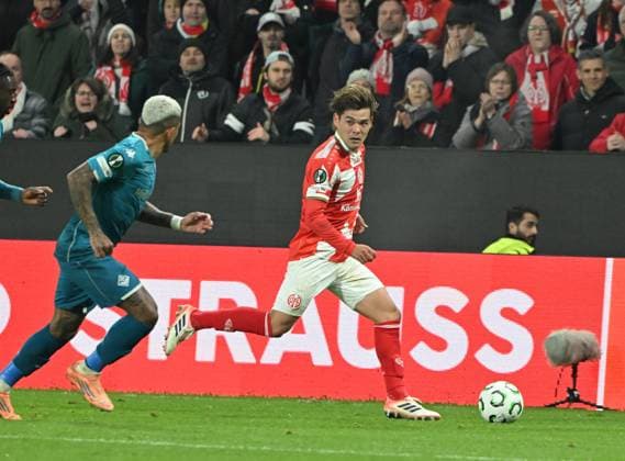Conference League Mewa Arena Mainz 0611 2025 1 FSV Mainz 05 mz AC Florence flo Football Conference League 1 FSV Mainz 05