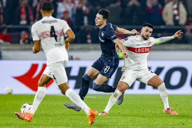 STUTTGART , 06-11-2025 , MHP Arena , season 2025 2026 , UEFA Europa League League phase match between Vfb Stuttgart and Feyenoord , Picture shows Feyenoord player Anel Ahmedhodzic and Stuttgart player Deniz Undav Stuttgart - Feyenoord  x31892343x Copyright: