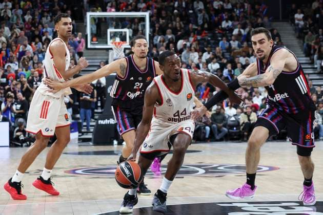 BASKET BALL : Paris Basket Vs Bayern - Euroligue - 06 11 2025 Kamar Baldwin (Bayern) Vs Leopold Cavaliere (Paris) ParisFrance  Copyright: xMichaelxBaucherx