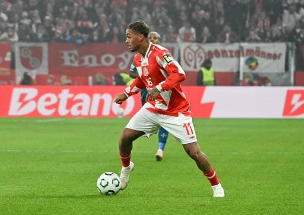 06 11 2025, xsltx, Football UEFA Conference League, FSV Mainz 05 AC Florence v l Armindo Sieb 1 FSV Mainz 05 DFL DFB REGULATIONS PROHIBIT ANY USE OF PHOTOGRAPHS as IMAGE SEQUENCES and or QUASI VIDEO