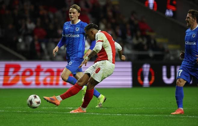 Sporting de Braga-Genk-EuropaLeague-Matchday 4-6-11-2025 Rodrigo Zalazar of Sporting Braga make your firrst goal in action during the UEFA Europe League, Phase League, Matchday 4, between Sporting Club de Braga and KRC Genk at Stadium Municipal of Braga on November 6, 2025 in Braga (Portugal) (Photo by Luis de la Mata SportPix Sipa USA) Braga Stadium Municipal of Braga Braga Portugal Copyright: xLuisxdexlaxMatax xsportPix.org.ux