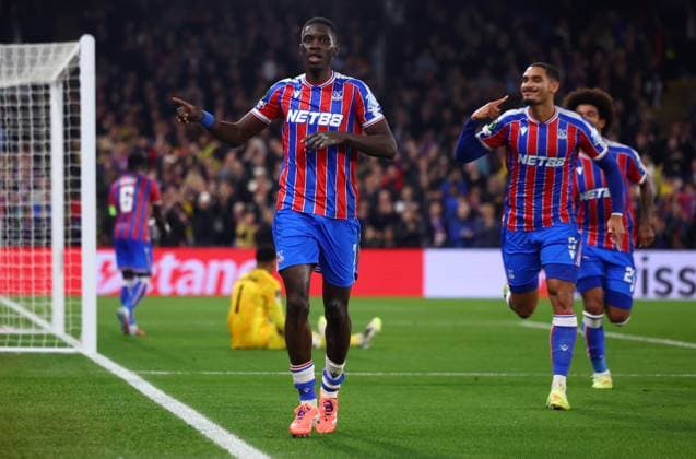 London, England, 6th November 2025. Ismaila Sarr of Crystal Palace celebrates after scoring to make it 2-0 during the Crystal Palace vs AZ Alkmaar UEFA Conference League match at Selhurst Park, London. Picture credit should read: Paul Terry Sportimage EDITORIAL USE ONLY. No use with unauthorised audio, video, data, fixture lists, club league logos or live services. Online in-match use limited to 120 images, no video emulation. No use in betting, games or single club league player publications. SPI_026_PT_Crystal_Palace_AZ_Alkmaar SPI-4270-0026