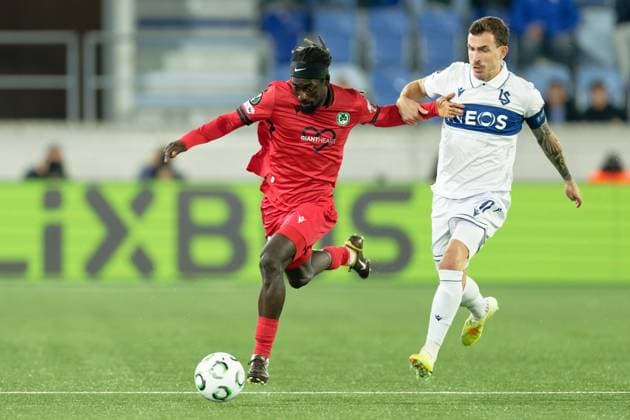 Alpha Diounkou (2 Omonoia) Olivier Custodio (10 Lausanne battle for the ball (duel) during the UEFA Conference League match between Lausanne-Sport and Omonoia at Stade de la Tuiliere in Lausanne, Switzerland Copyright: xGiuseppexVelletrix xSPPx Sportspressphoto_SPR57810