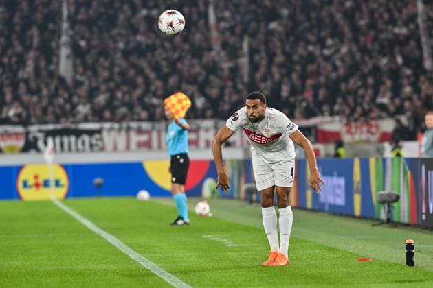 Europa League VfB Stuttgart Feyenoord Rotterdam 06 11 2025 STUTTGART, GERMANY 6 NOVEMBER Josha VAGNOMAN VfB Stuttgart 4 during a throw-in in the league match between VfB Stuttgart and Feyenoord Rotterdam on matchday 4 of the Europa League at the MHP Arena on 06 11 2025 Copyright: xBEAUTIFULxSPORTS Goldbergx