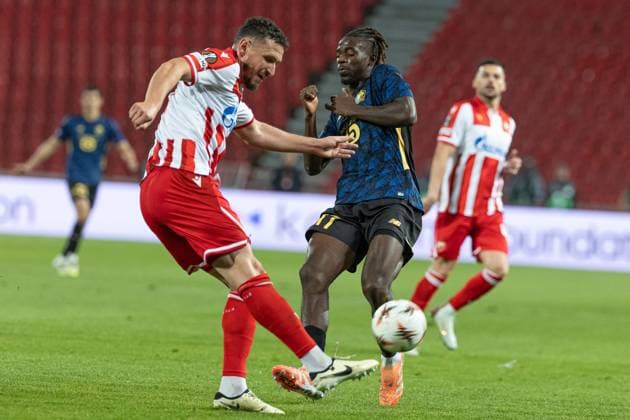 BELGRADE - FOOTBALL - EUROPA LEAGUE - BELGRADE -LOSC PHOTOPQR VOIX DU NORD PASCAL BONNIERE ; 06 11 2025 ; BELGRADE 06.11.2025 europa League , match opposant l Etoile rouge de Belgrade au Losc ( Lille ) MUKAU . Photo Pascal Bonniere La voix Du Nord HAUTS DE FRANCE France  Copyright: xPHOTOPQR VOIXxDUxNORD MAXPPPxPASCALxBONNIEREx 20251106VDN1044 20251106VDN1044