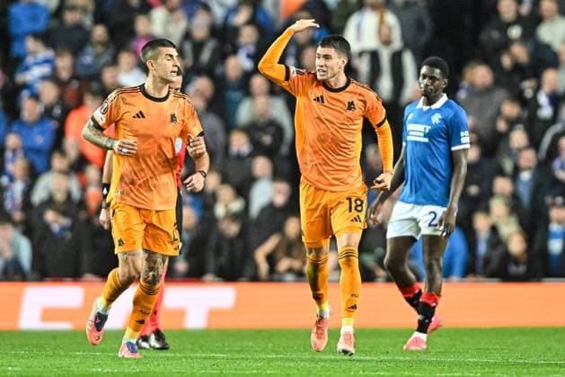 Rangers v A.S. Roma UEFA Europa League Matias Soule of A.S. Roma scores their sides first goal of the match and celebrates his goal during the UEFA Europa League match at Ibrox Stadium, Glasgow UK Newspapers OUT Copyright: xJamiexJohnstonx FIL-22472-0070
