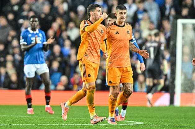 Rangers v A.S. Roma UEFA Europa League Matias Soule of A.S. Roma scores their sides first goal of the match and celebrates his goal during the UEFA Europa League match at Ibrox Stadium, Glasgow UK Newspapers OUT Copyright: xJamiexJohnstonx FIL-22472-0073