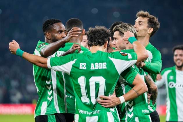 November 6, 2025, Sevilla, Sevilla, SPAIN: Antony Dos Santos of Real Betis celebrates a goal during the UEFA Europa League, football match played between Real Betis and Olympique de Lyon at La Cartuja stadium on November 6, 2025, in Sevilla, Spain. Sevilla SPAIN - ZUMAa181 20251106_zaa_a181_095 Copyright: xJoaquinxCorcherox