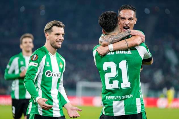 November 6, 2025, Sevilla, Sevilla, SPAIN: Antony Dos Santos of Real Betis celebrates a goal during the UEFA Europa League, football match played between Real Betis and Olympique de Lyon at La Cartuja stadium on November 6, 2025, in Sevilla, Spain. Sevilla SPAIN - ZUMAa181 20251106_zaa_a181_098 Copyright: xJoaquinxCorcherox