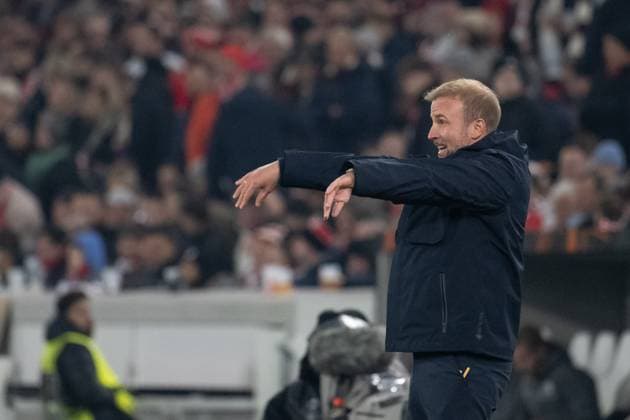 Sebastian Hoeness VfB Stuttgart, Head Coach, Coach , gestures, GER, VfB Stuttgart vs Feyenoord Rotterdam, Football, UEFA Europa League, Men, Matchday 4, Season 2025 2026, 06 11 2025, GER, VfB Stuttgart vs Feyenoord Rotterdam, Football, UEFA Europa League, Men, Matchday 4, Season 2025 2026, 06 11 2025 Stuttgart Copyright: xEibner-Pressefoto WolfgangxFrankx EP_WFK
