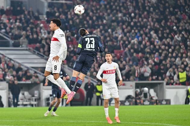 Europa League VfB Stuttgart Feyenoord Rotterdam 06 11 2025 STUTTGART, GERMANY 6 NOVEMBER in a match between Tiago TOMAS VfB Stuttgart 8 and Anis Hadj MOUSSA Feyenoord Rotterdam 23 during the league match between VfB Stuttgart and Feyenoord Rotterdam on matchday 4 of the Europa League at MHP Arena on 06 11 2025 Copyright: xBEAUTIFULxSPORTS Goldbergx