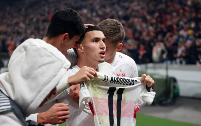 06 11 25 VfB Stuttgart Feyenoord Rotterdam Germany, Stuttgart, 06 11 2025, Football, UEFA Europa League, Season 2025 2026, VfB Stuttgart Feyenoord Rotterdam Bilal El Khannouss VfB Stuttgart Jubel Tor 1 0 Khannouss