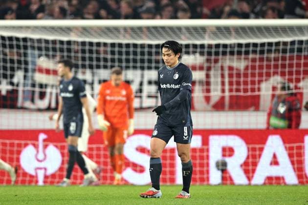 STUTTGART - Ayase Ueda of Feyenoord is disappointed after the 1-0 loss during the UEFA Europa League match between VFB Stuttgart and Feyenoord Rotterdam at the Stuttgart Arena on November 6, 2025, in Stuttgart, Germany. ANP BART STOUTJESDIJK UEFA Europa League Matchday 4 2025-2026 xVIxANPxSportx xxANPxIVx 541426164 originalFilename: 541426164.jpg