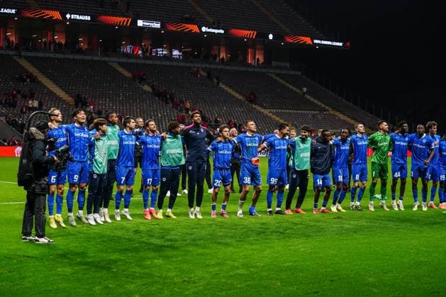 Genk s players celebrate after winning a soccer game between Portuguese soccer team SC Braga and Belgian club KRC Genk, on Thursday 06 November 2025, in Braga, fourth game (out of 8) in the league phase of the UEFA Europa League competition. JOMAxGISBERT  x139705983x