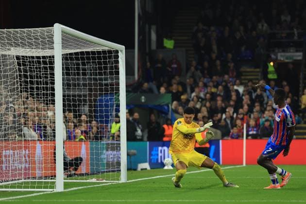 Crystal Palace v AZ Alkmaar Europa Conference League 06scores a goal 1-12025. Crystal Palace midfielder Ismaila Sarr (7) scores a goal 2-0 during the Europa Conference League match between Crystal Palace and AZ Alkmaar at Selhurst Park, London, England on 6 November 2025. London Selhurst Park Greater London England Editorial use only , Copyright: xSimonxRoex PSI-23180-0101