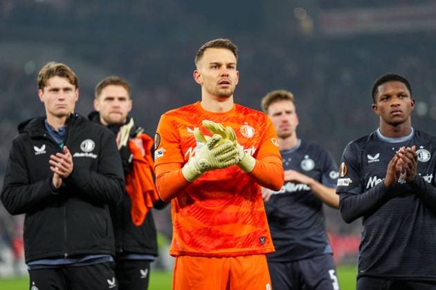 UEFA Europa League: VfB Stuttgart v Feyenoord Stuttgart - Feyenoord keeper Timon Wellenreuther during the fourth match of the UEFA Europa League 2025 2026. The match is set between VfB Stuttgart and Feyenoord at Neckarstadion, MHP Arena on 6 November 2025 in Stuttgart, Germany. Copyright: xYannickxVerhoevenx