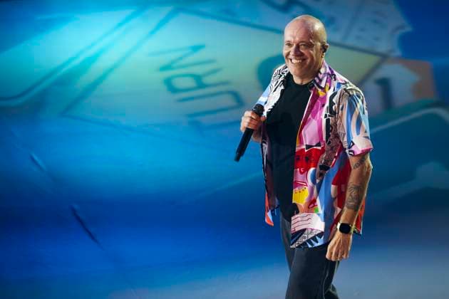 Nitto ATP, Tennis Herren Finals 2025 - Grand Opening Show Italian singer-songwriter Max Pezzali (Massimo Pezzali) performs during the grand opening show of the Nitto ATP Finals 2025. Turin Italy Copyright: xNicolòxCampox