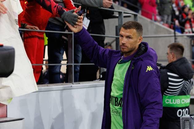Edin Dzeko AC Florence , FSV Mainz 05 vs AC Florence, Football, Conference League, Matchday 3, Season 2025 2026, 06 11 2025 DFB regulations prohibit any use of photographs as image sequences and or quasi video FSV Mainz 05 vs AC Florence, Football, Conference League, Matchday 3, Season 2025 2026, 06 11 2025 Copyright: xEibner-Pressefoto AlexanderxNeisx EP_ANS