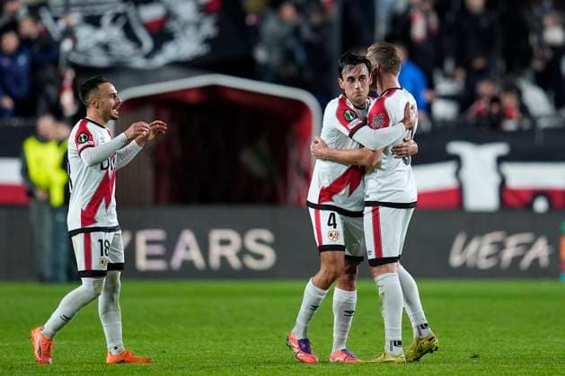November 6, 2025, Madrid, Madrid, SPAIN: Alvaro Garcia, Pedro Diaz and Florian Lejeune of Rayo Vallecano celebrates the victory during the UEFA Conference League 2025 26 League Phase MD3 match between Rayo Vallecano de Madrid and KKS Lech Poznan at Estadio Vallecas on November 06, 2025 in Madrid, Spain. Madrid SPAIN - ZUMAa181 20251106_zaa_a181_172 Copyright: xDennisxAgyemanx