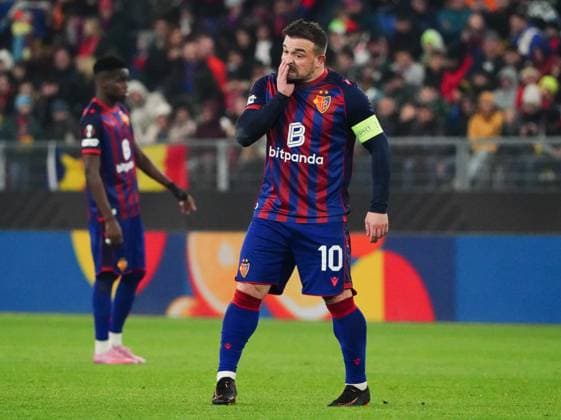06 11 2025 Basel Switzerland Stadium St Jakob Park Soccer Men Season 2025 2026 Europa League FC Basel FCS Bucharest 3 1 Picture Xherdan Shaqiri FC Basel Single Picture Action
