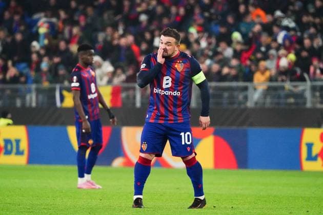 06 11 2025 Basel Switzerland Stadium St Jakob Park Soccer Men Season 2025 2026 Europa League FC Basel FCS Bucharest 3 1 Picture Xherdan Shaqiri FC Basel Single Picture Action