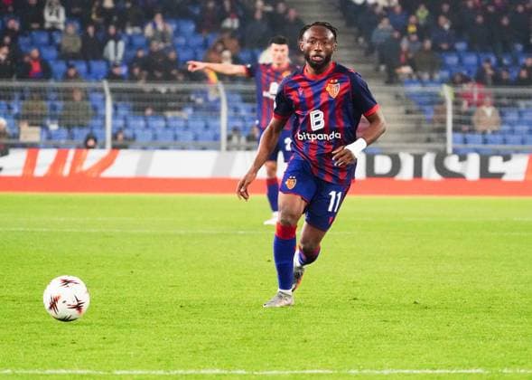06 11 2025 Basel Switzerland Stadion St Jakob Park Soccer Men Season 2025 2026 Europa League FC Basel FCS Bucharest 3 1 Picture Benie Traore FC Basel Single Image Action