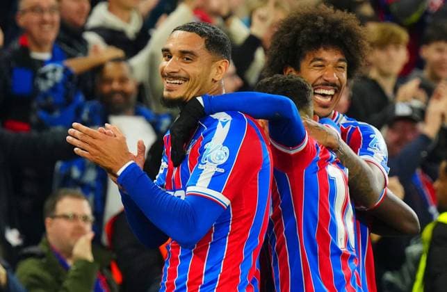 Maxence Lacroix and Chris Richards of Crystal Palace celebrate the goal scored by Ismaïla Sarr, 2-0 Crystal Palace v AZ Alkmaar, UEFA Conference League, Group Stage, Football, Selhurst Park, London, UK - 06 Nov 2025London Selhurst Park United Kingdom EDITORIAL USE ONLY No use with unauthorised audio, video, data, fixture lists, club league logos or live services. Online in-match use limited to 120 images, no video emulation. No use in betting, games or single club league player publications. Copyright: xJavierxGarcia Shutterstockx 15642281cg