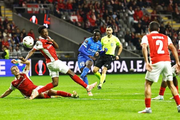 Yaimar Medina (Genk), NOVEMBER 6, 2025 - Football Soccer : UEFA Europa League league phase match day 4 between SC Braga - KRC Genk at the Estadio Municipal de Braga in Braga, Portugal. Noxthirdxpartyxsales  aflo_309577076