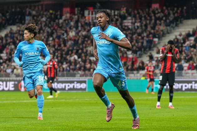 Johan Manzambi SC Freiburg, 44 Goal celebration, Emotions, Goal shot, Goal, Goal, Goal, France, Football, UEFA Europa League, Matchday 4, League phase, 2025 2026, OGC Nice vs SC Freiburg, 06 11 2025, Allianz Riviera, Nice, France Nice Allianz Riviera Provence Alpes Côte d Azur, Cô France Copyright: xArnexAmbergx