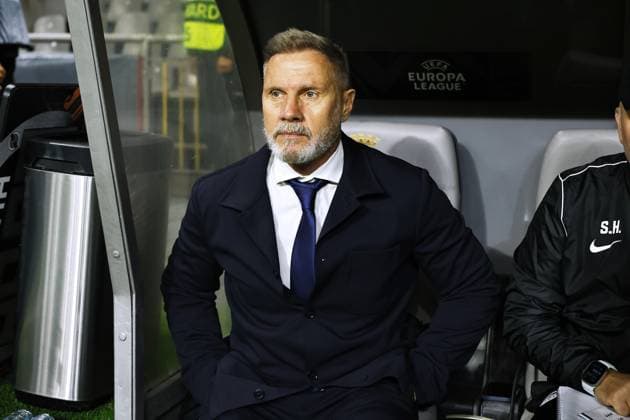 Thorsten Fink (Genk), NOVEMBER 6, 2025 - Football Soccer : UEFA Europa League league phase match day 4 between SC Braga - KRC Genk at the Estadio Municipal de Braga in Braga, Portugal. Noxthirdxpartyxsales  aflo_309588060