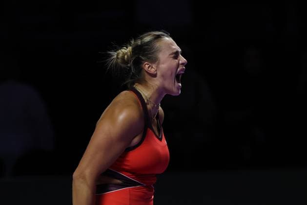 (251107) -- RIYADH, Nov. 7, 2025 -- Aryna Sabalenka of Belarus reacts during the round robin match against Coco Gauff of the United States at WTA, Tennis Damen Finals tennis tournament in Riyadh, Saudi Arabia, Nov. 6, 2025. ) (SP)SAUDI ARABIA-RIYADH-TENNIS-WTA FINALS LuoxChen 