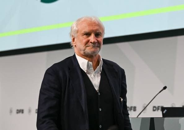 07 11 2025, xsltx, Football DFB Media Dates, DFB Bundestag v l Rudi Völler Director of the Mens A National Team DFL DFB REGULATIONS PROHIBIT ANY USE OF PHOTOGRAPHS as IMAGE SEQUENCES and or QUASI VIDEO