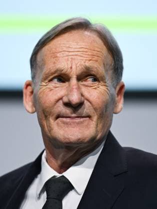 GER, Hans Joachim Watzke Vice President, DFB 45 Ordinary DFB Bundestag at the DFB Campus in Frankfurt am Main, 7 11 2025 45 Ordinary DFB Bundestag in Frankfurt am Main Frankfurt am Main Copyright: xEibner-Pressefoto FlorianxWiegandx EP_FWD