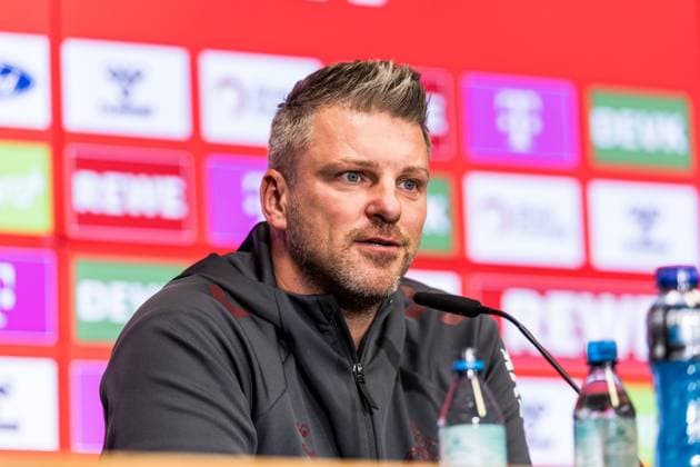 1 FC Köln Press Conference 07 11 2025 Lukas Kwasniok Coach 1 FC Köln Press Conference 1 FC Köln RheinEnergiestadion, 07 11 2025 Copyright: xBEAUTIFULxSPORTS Wunderlx