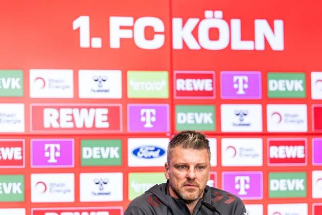1 FC Köln Press Conference 07 11 2025 Lukas Kwasniok Coach 1 FC Köln Press Conference 1 FC Köln RheinEnergiestadion, 07 11 2025 Copyright: xBEAUTIFULxSPORTS Wunderlx