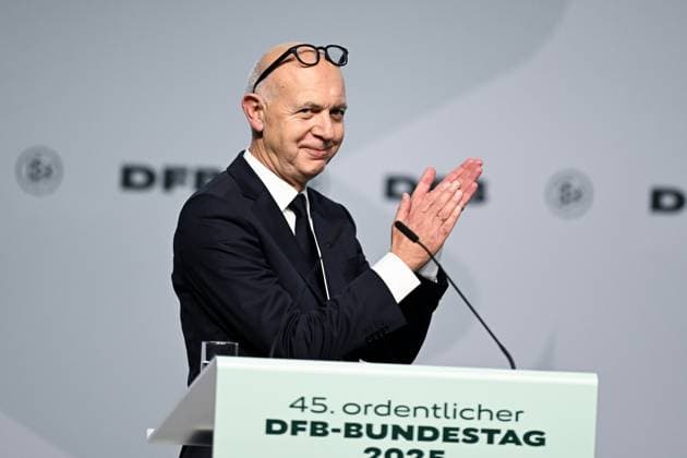 GER, Bernd Neuendorf DFB President after his re-election as DFB President at the 45th Ordinary DFB Bundestag at the DFB Campus in Frankfurt am Main, 7 11 2025 45th Ordinary DFB Bundestag in Frankfurt am Main Frankfurt am Main Copyright: xEibner-Pressefoto FlorianxWiegandx EP_FWD