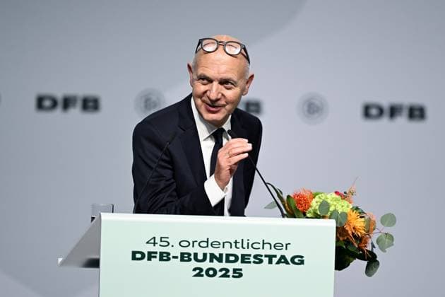GER, Bernd Neuendorf DFB President after his re-election as DFB President at the 45th Ordinary DFB Bundestag at the DFB Campus in Frankfurt am Main, 7 11 2025 45th Ordinary DFB Bundestag in Frankfurt am Main Frankfurt am Main Copyright: xEibner-Pressefoto FlorianxWiegandx EP_FWD
