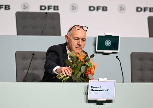 07 11 2025, xsltx, Football DFB Media Dates, DFB Bundestag v l Bernd Neuendorf DFB President immediately after his re-election DFL DFB REGULATIONS PROHIBIT ANY USE OF PHOTOGRAPHS as IMAGE SEQUENCES and or QUASI VIDEO