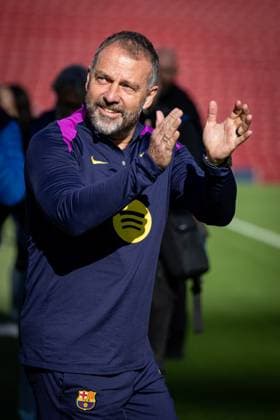 Head Coach Hansi Flick FC Barcelona gesture sduring FC Barcelona™s first training at Spotify Camp Nou following its renovation At Spotify Camp Nou in Barcelona, , Spain, on November 07 2025 Photo by Felipe Mondino Copyright: x@FELIPExMONDINOx