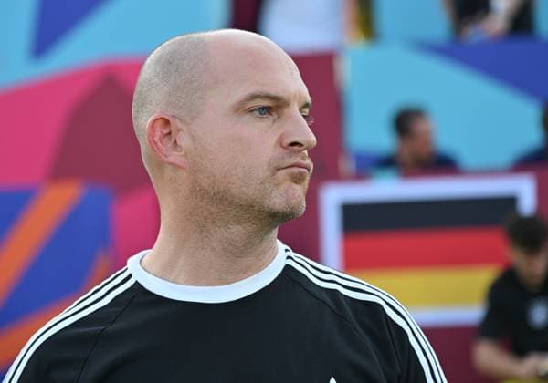 Germany v Korea DPR : Group G - FIFA U-17 World Cup Qatar 2025 Marc-Patrick Meister, head coach of Germany, looks on prior to the FIFA U-17 World Cup Qatar 2025 Group G match between Germany and Korea DPR in Doha, Qatar, on November 7, 2025. DOHA Qatar Copyright: xNOUSHADx