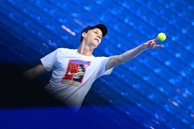 2025 Nitto ATP, Tennis Herren Finals - Practice Day - Turin Jannik Sinner (ITA) during practice at the 2025 Nitto ATP Finals in Turin, Italy on November 7, 2025. Photo by Corinne Dubreuil ABACAPRESS.COM Turin Italy  Copyright: xDubreuilxCorinne ABACAx