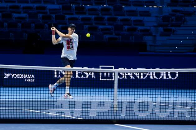 Nitto ATP, Tennis Herren Finals 2025 - Practice Jannik Sinner of Italy plays a backhand during his practice against Carlos Alcaraz of Spain during the Nitto ATP Finals 2025. Turin Italy Copyright: xNicolòxCampox