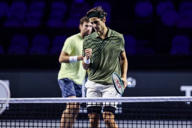 Moselle Open : tournoi de tennis, à Metz PHOTOPQR LE REPUBLICAIN LORRAIN Hugo AZMANI ; Metz ; 07 11 2025 ; Moselle Open : 22e édition du tournoi de tennis, aux Arènes, à Metz; Quentin Halys (FRA) et Pierre-Hugues Herbert (FRA), lors de leur match en demi-finale double contre Sander Arends et Luke Johnson Metz Moselle Lorraine France  Copyright: xPHOTOPQR LExREPUBLICAINxLORRAIN xHugoxAZMANIx 20251107RBL2397 20251107RBL2397
