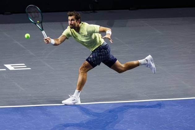 Moselle Open : tournoi de tennis, à Metz PHOTOPQR LE REPUBLICAIN LORRAIN Hugo AZMANI ; Metz ; 07 11 2025 ; Moselle Open : 22e édition du tournoi de tennis, aux Arènes, à Metz; Quentin Halys (FRA) et Pierre-Hugues Herbert (FRA), lors de leur match en demi-finale double contre Sander Arends et Luke Johnson Metz Moselle Lorraine France  Copyright: xPHOTOPQR LExREPUBLICAINxLORRAIN xHugoxAZMANIx 20251107RBL2398 20251107RBL2398