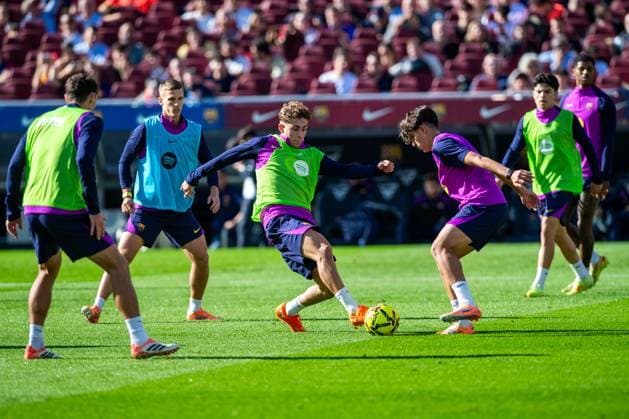 Open training session at the Nou Spotify Camp Nou Barcelona November 7, 2025 Nou Spotify Camp Nou November 7 ,2025 Fermin Lopez (16) of FC Barcelona, Barca during the open training session at the Nou Spotify Camp Nou Barcelona ESP Copyright: xS.xRosx