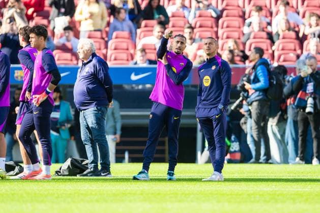 Open training session at the Nou Spotify Camp Nou Barcelona November 7, 2025 Nou Spotify Camp Nou November 7 ,2025 Raphina (11) of FC Barcelona, Barca and Thiago Alcantara during the open training session at the Nou Spotify Camp Nou Barcelona ESP Copyright: xS.xRosx